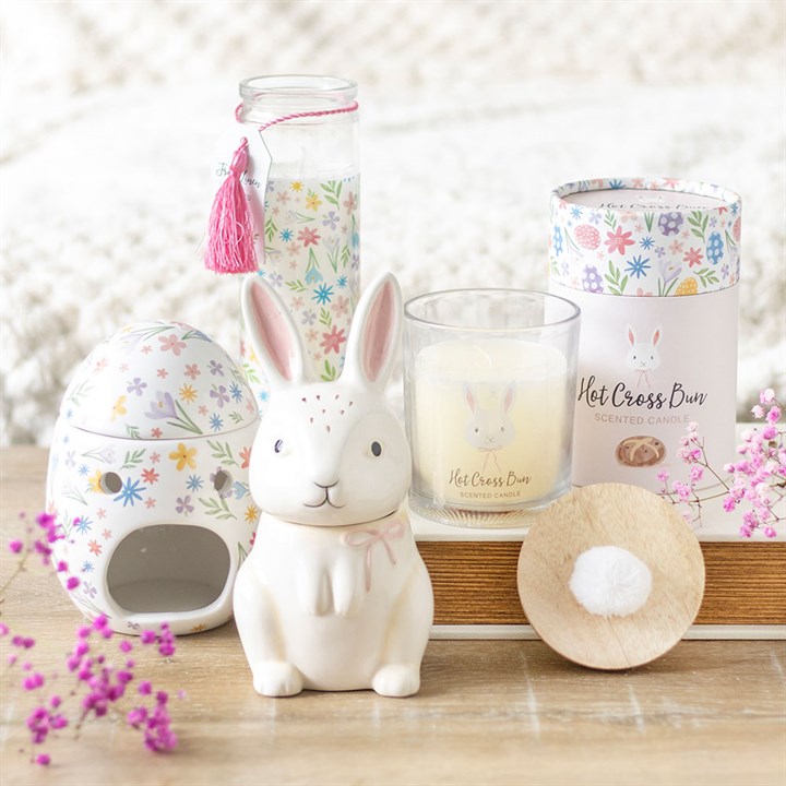 Hot Cross Bun Candle - Image 4